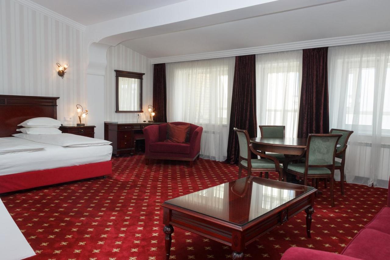 Ar Nuvo Hotel Karagandy Esterno foto