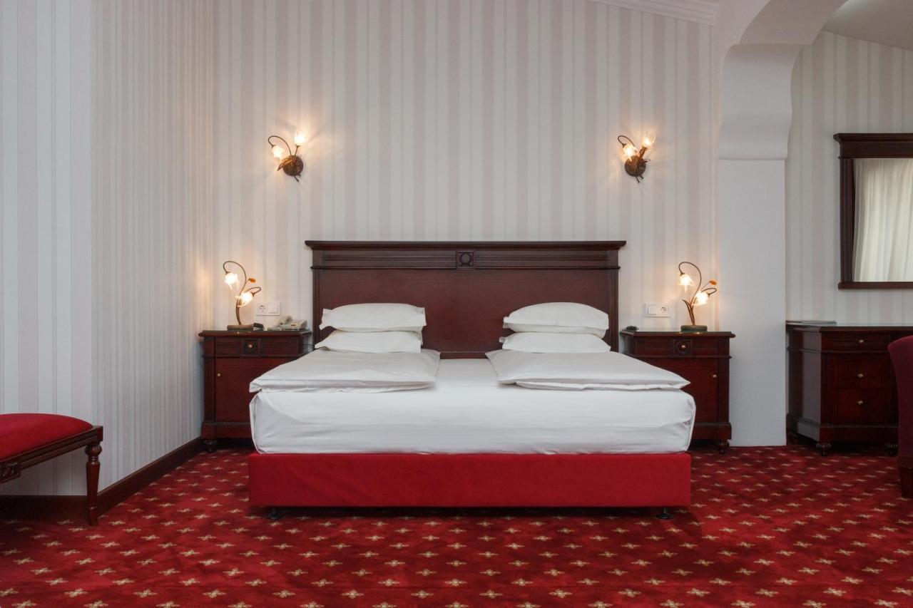 Ar Nuvo Hotel Karagandy Esterno foto