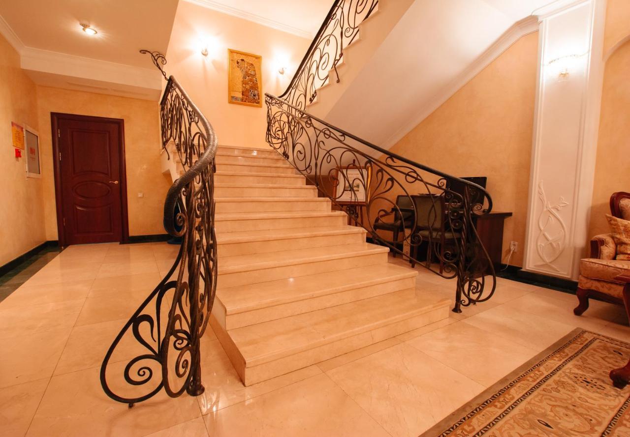 Ar Nuvo Hotel Karagandy Esterno foto