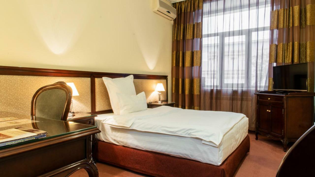 Ar Nuvo Hotel Karagandy Esterno foto